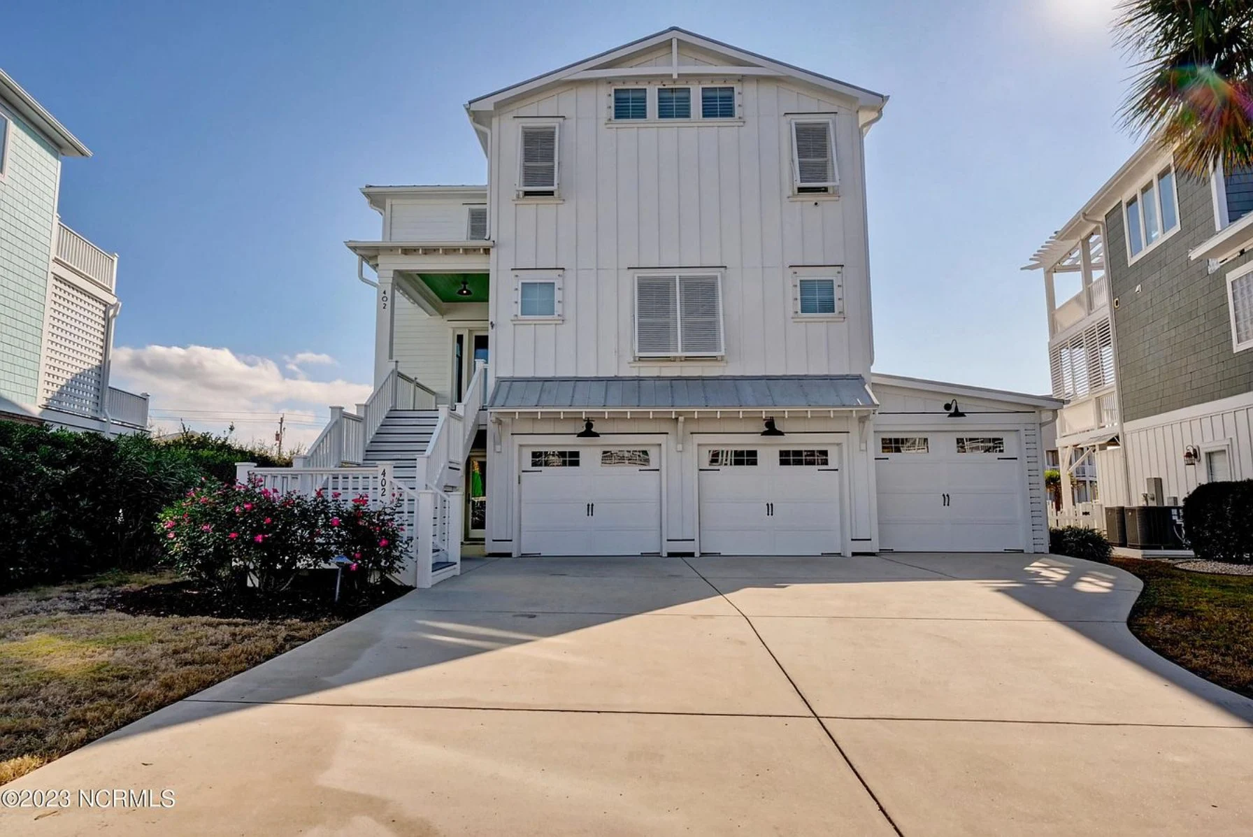 15-1665 HOUSE PLAN - Modern Beach House Blueprint with 3 Floors & Coastal Designs 10 Modern Beach House Blueprint with 3 Floors & Coastal Designs