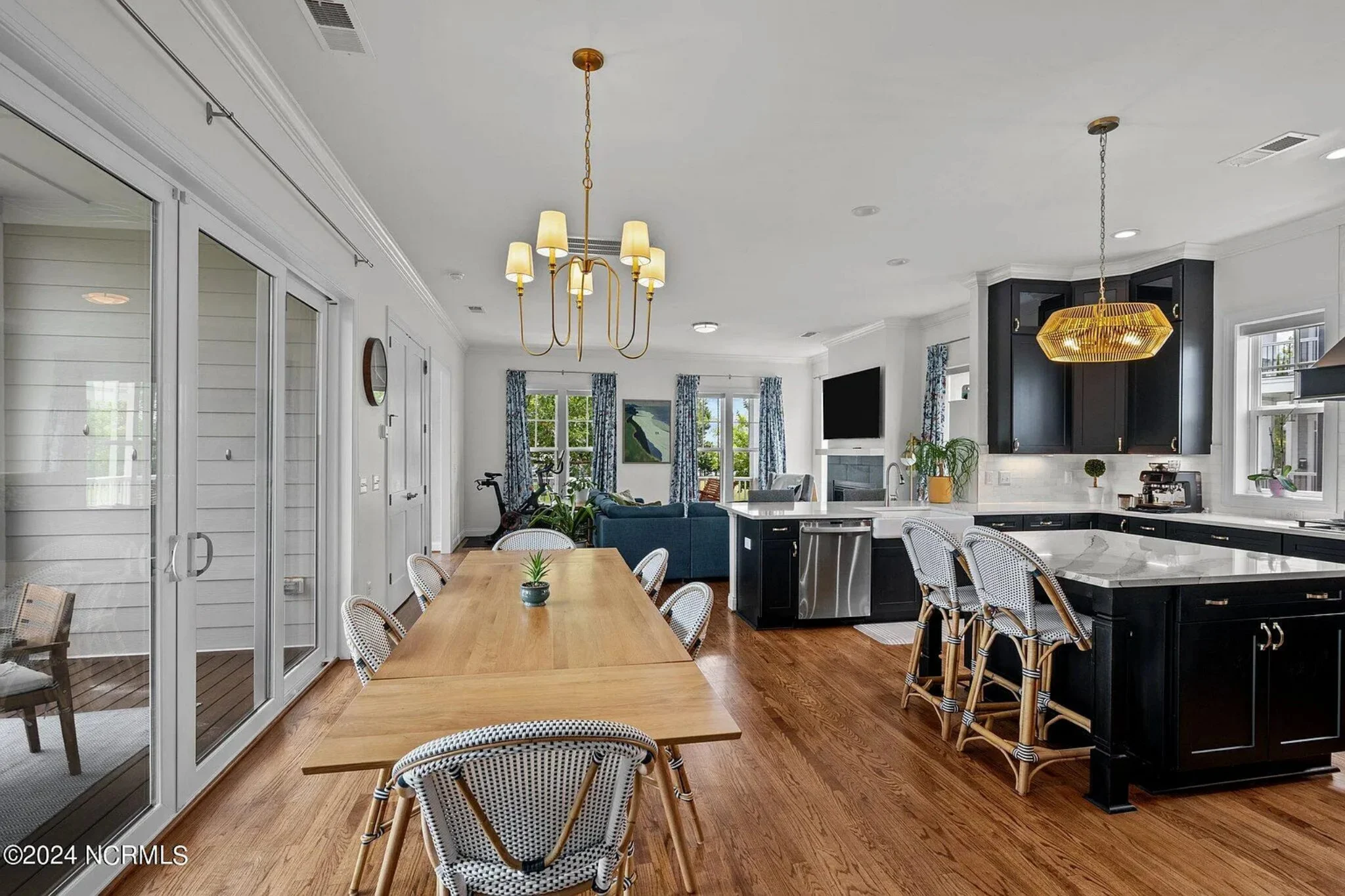 20-1927 HOUSE PLAN - Charleston House Plan with Detailed CAD Blueprint and Architecture 24 Modern house Plan with Detailed CAD Blueprint and Architecture