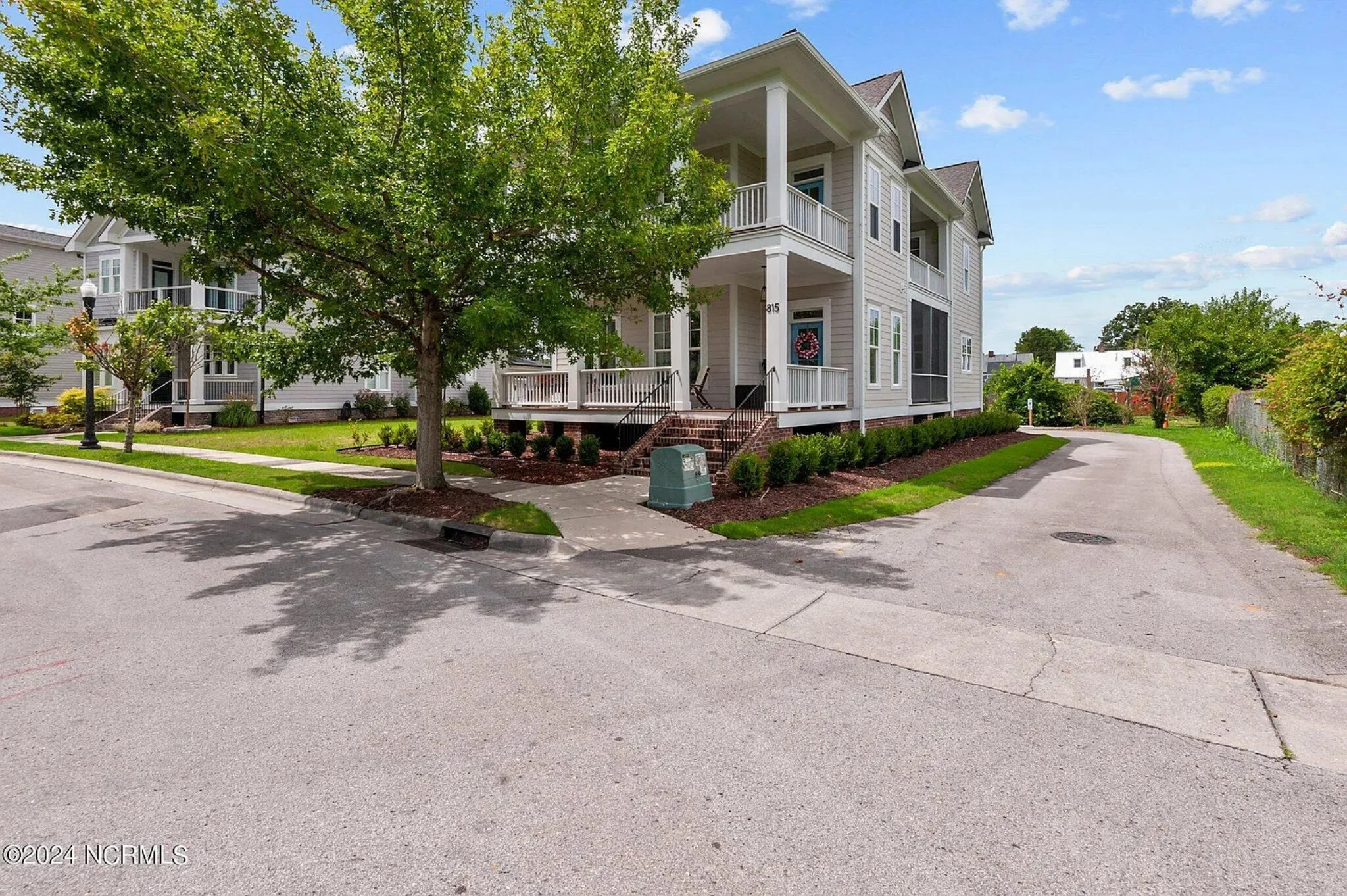 20-1927 HOUSE PLAN - Charleston House Plan with Detailed CAD Blueprint and Architecture 2 Modern house Plan with Detailed CAD Blueprint and Architecture