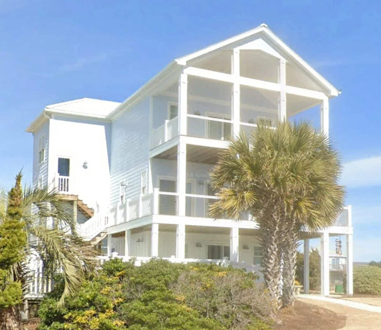 19-1229 HOUSE PLAN - Modern Coastal House Plan with CAD Designs and 3 Floors 3 Modern Coastal house Plan with CAD Designs and 3 Floors