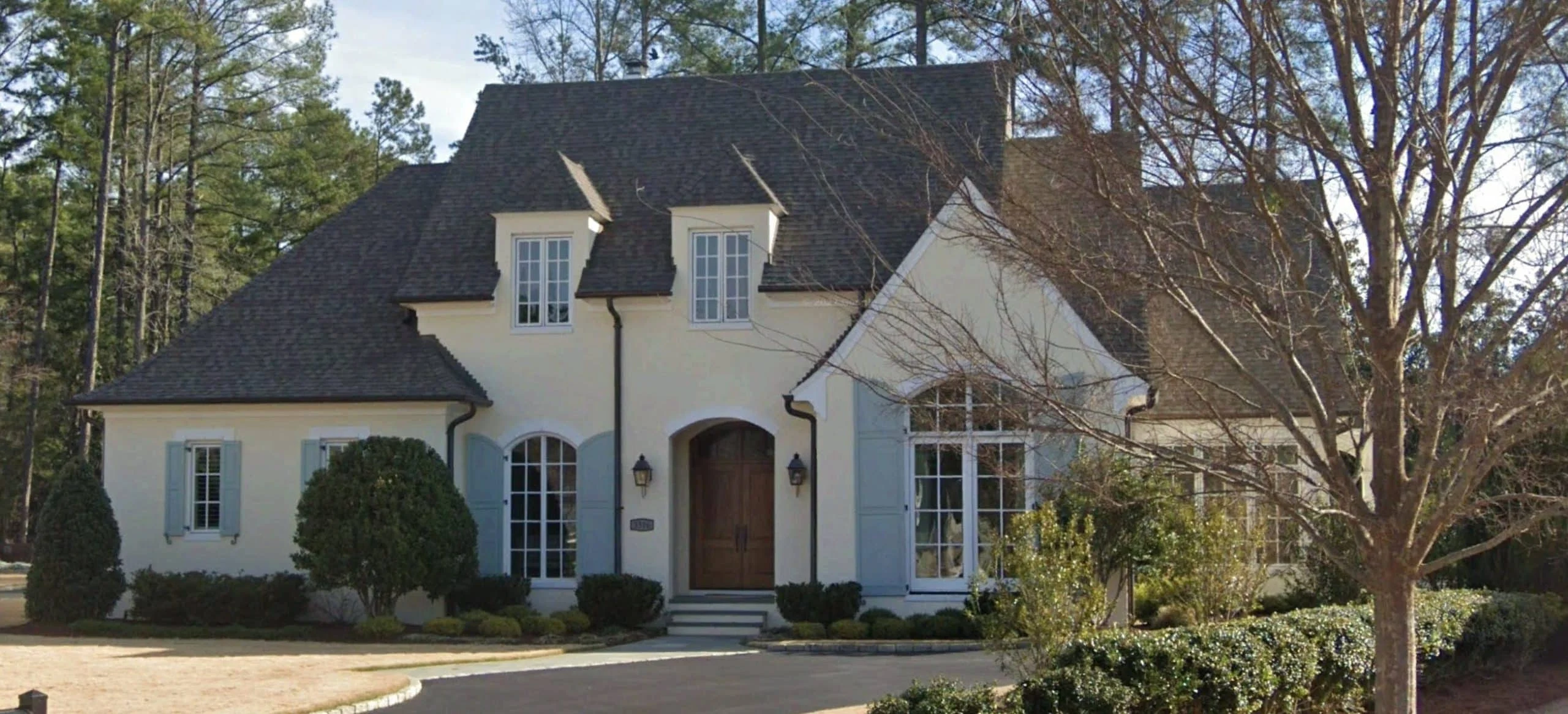 16-1304 HOUSE PLAN - French Country House Plan with 2 Floors, 4 Beds, & CAD Blueprint 2 French Country house Plan with 2 Floors, 4 Beds, & CAD Blueprint