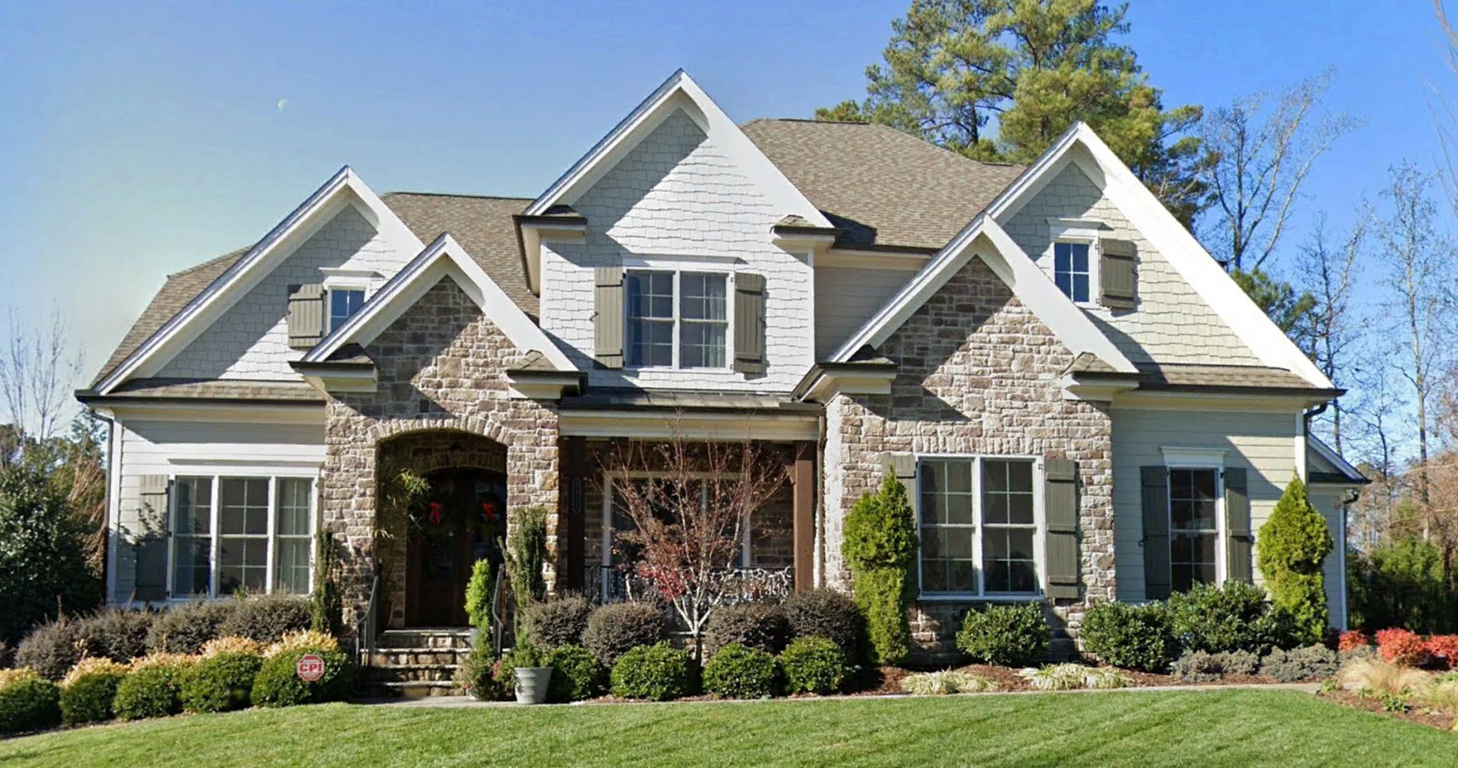 16-1204 HOUSE PLAN - Craftsman House Plan with 4 Bedrooms & Vaulted Ceilings 2 Craftsman house Plan with 4 Bedrooms & Vaulted Ceilings