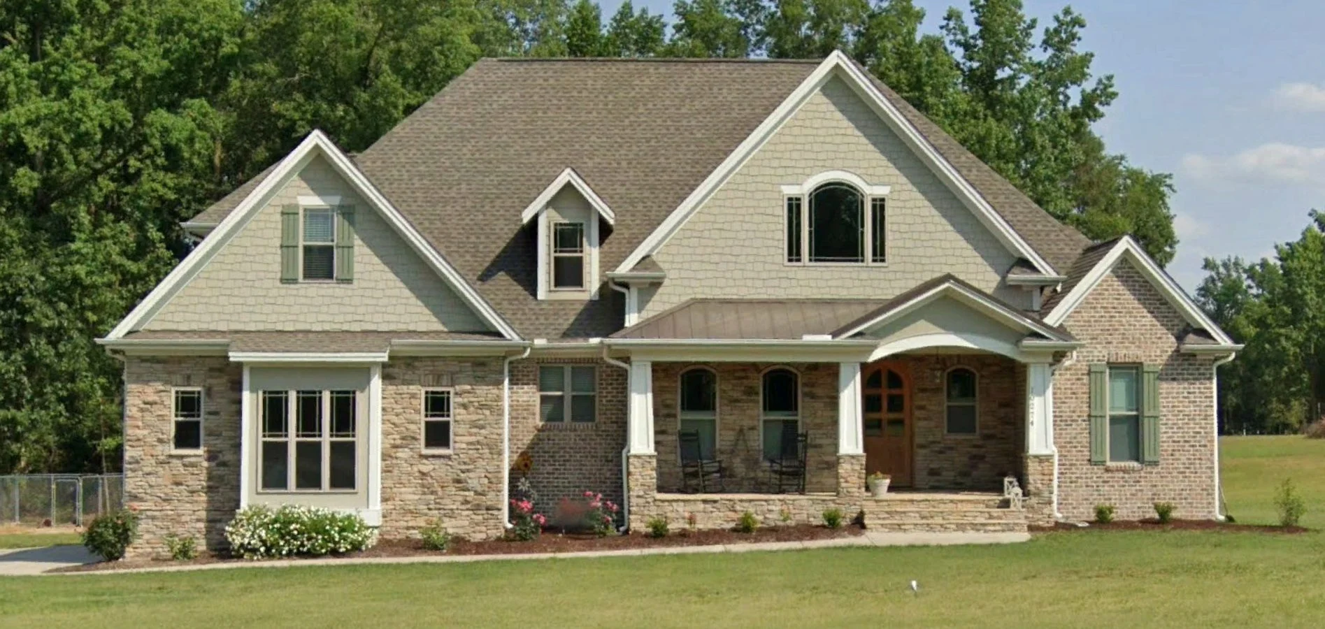 16-1066B HOUSE PLAN - Stunning 2-Story House Plan with Detailed Blueprint Designs 2 Stunning 2-Story house Plan with Detailed Blueprint Designs