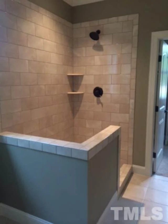 14-2010 HOUSE PLAN - Elegant House Plan with Custom Designs & CAD Blueprints 14 Elegant house Plan with Custom Designs & CAD Blueprints