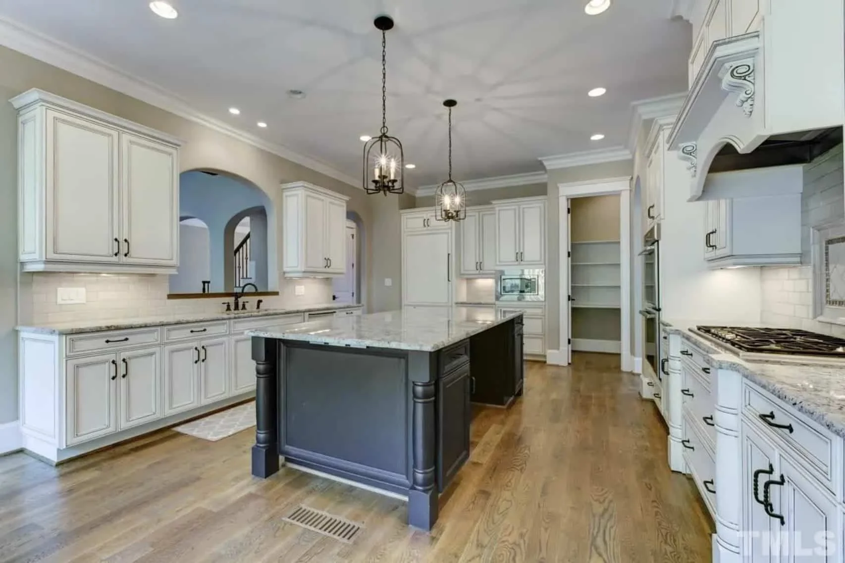 12-2451 HOUSE PLAN - Luxury House Floor Plan with 4 Beds, Blueprint & Designs 25 Luxury house Floor Plan with 4 Beds, Blueprint & Designs