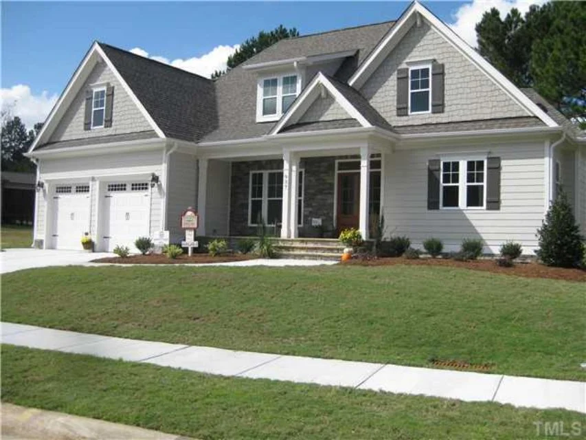 12-2222 HOUSE PLAN - Stylish 2-Story Craftsman House Plan with Open Floor Design 6 Stylish 2-Story Craftsman house Plan with Open Floor Design