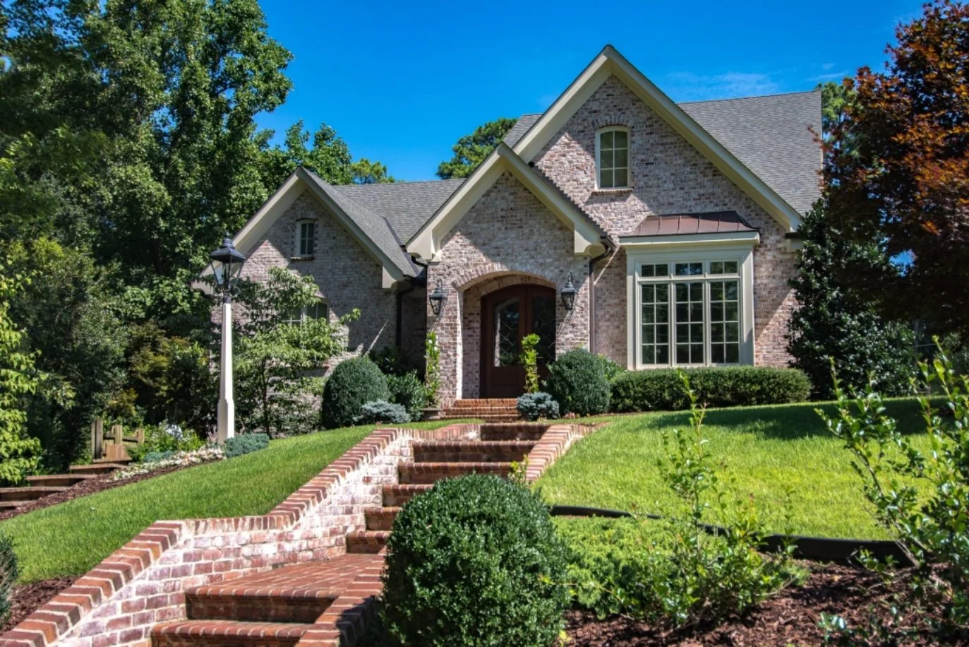 12-2022 HOUSE PLAN - Elegant House Floor Plan with Blueprint Designs in CAD 6 Elegant house Floor Plan with Blueprint Designs in CAD