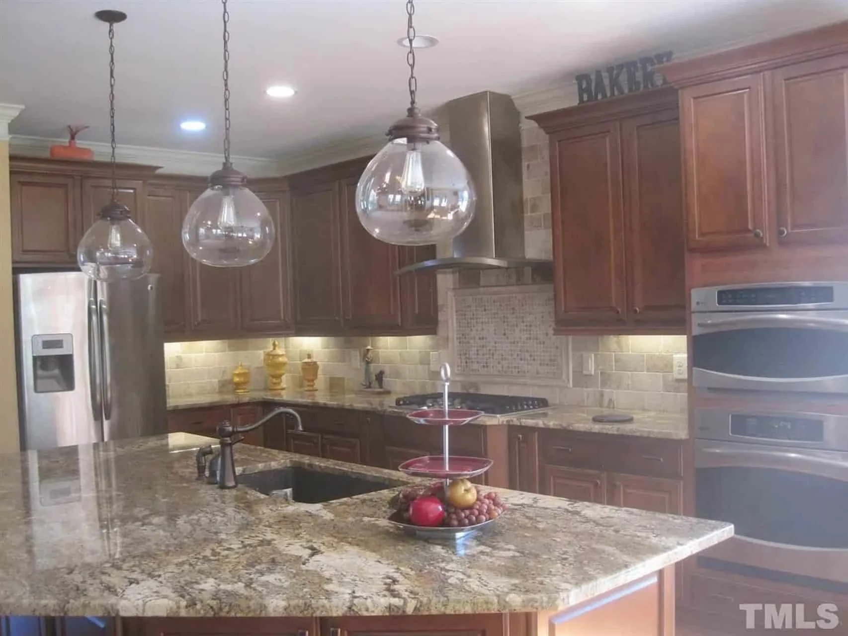 11-1510 HOUSE PLAN - Elegant Traditional House Plan with Spacious Layout and CAD Designs 14 Elegant Traditional house Plan with Spacious Layout and CAD Designs