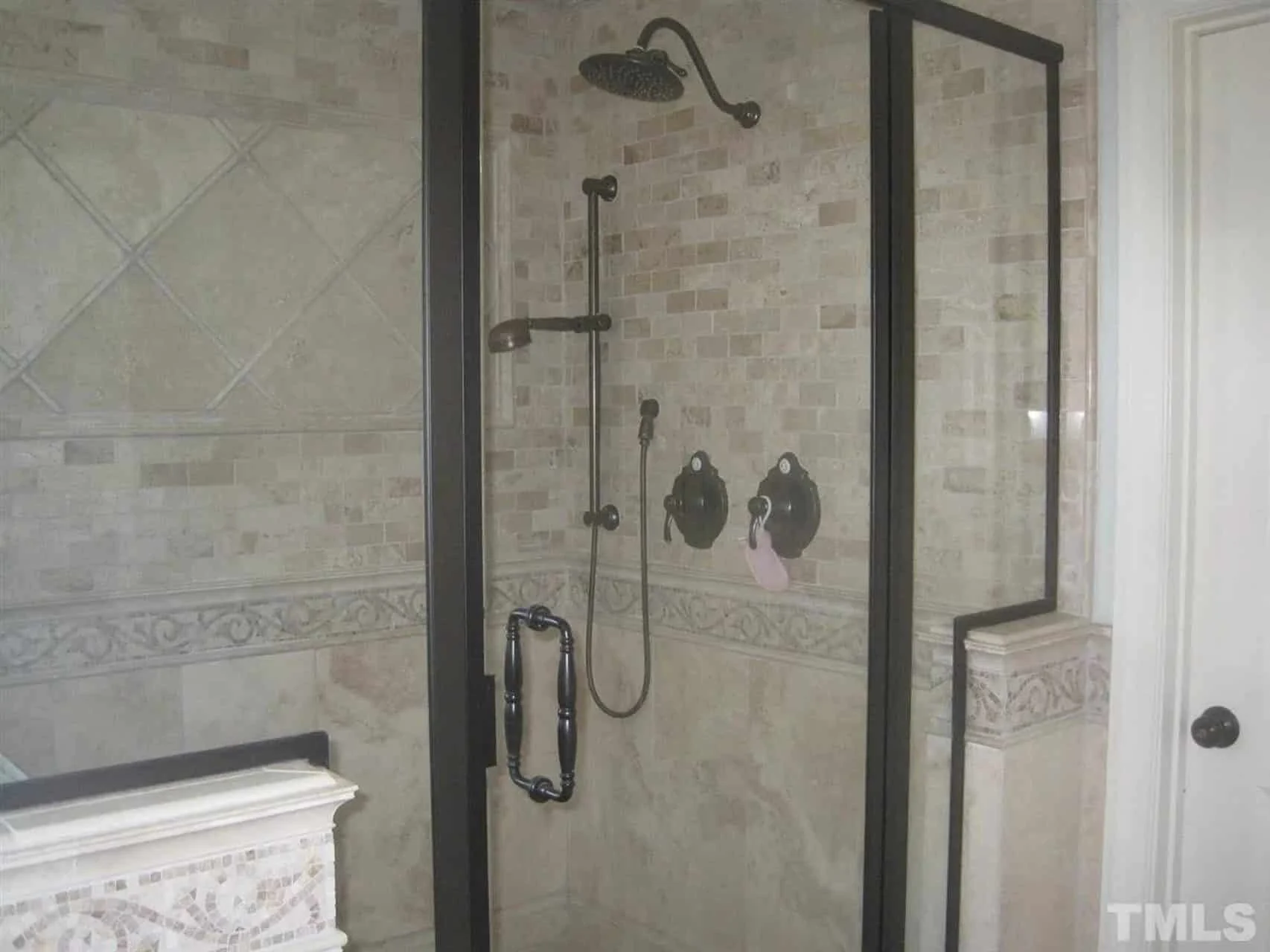 11-1510 HOUSE PLAN - Elegant Traditional House Plan with Spacious Layout and CAD Designs 9 Elegant Traditional house Plan with Spacious Layout and CAD Designs