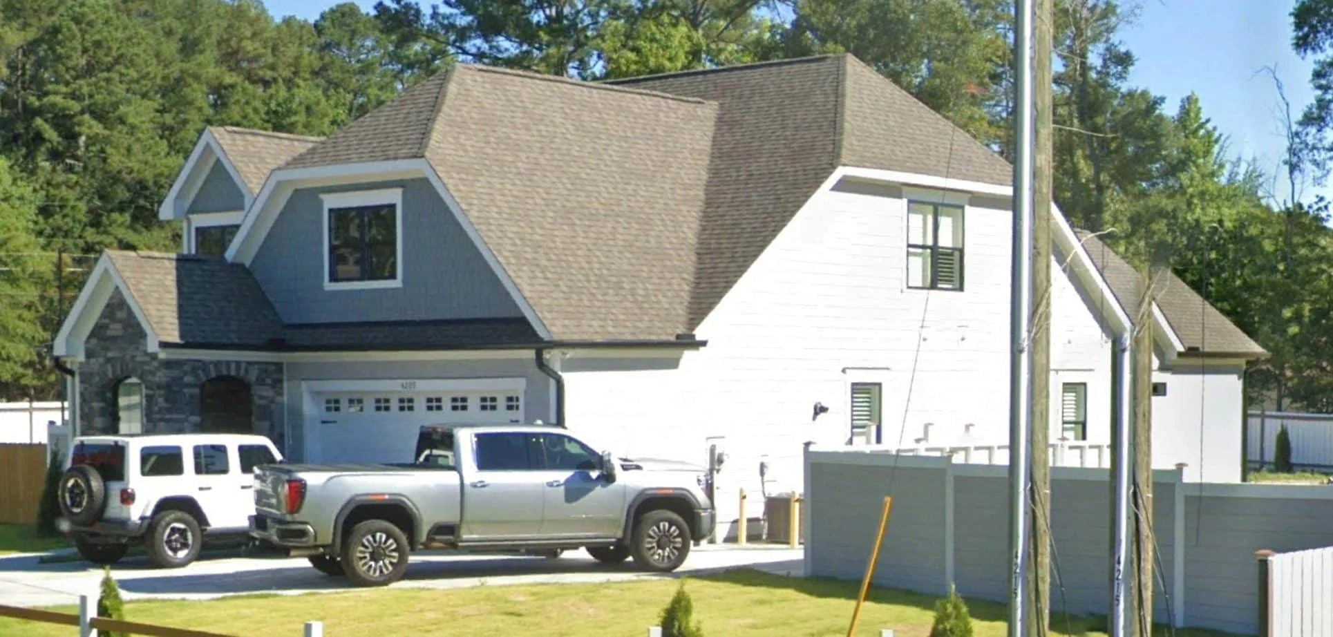 20-2197 HOUSE PLAN - Spacious House Plan with Modern Designs and CAD Floor Blueprint 3 Spacious house Plan with Modern Designs and CAD Floor Blueprint