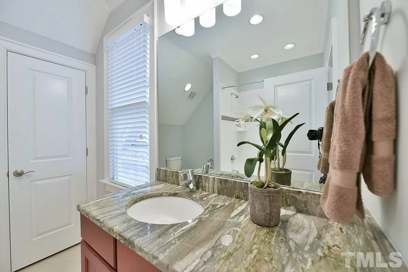 9-1865 HOUSE PLAN - Craftsman House Plan with 2 Floors, CAD Designs & Blueprint 19 9-1865 HOME PLAN