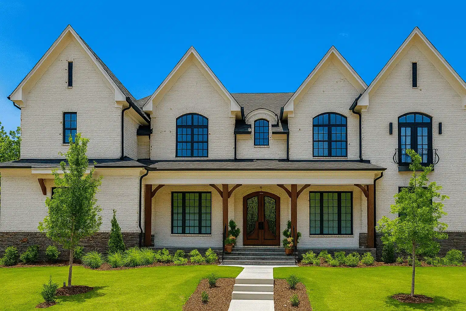20-1136 HOUSE PLAN - Modern Farmhouse with European Charm
